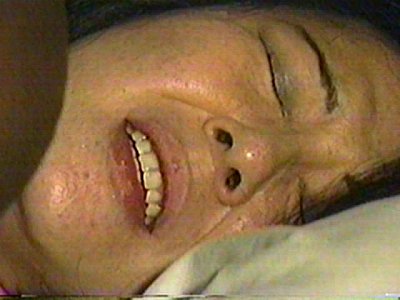 黒人ちんぽをぶち込まれ感じまくる五十路素人デブ熟女のハメ撮りセックス