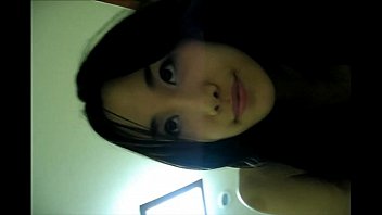 素人貧乳人妻のモザイクなしのハメ撮り生ハメ不倫セックス