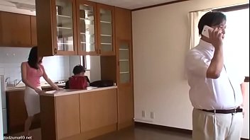 ビッチ過ぎる人妻四十路熟女が内見中に不倫ファック