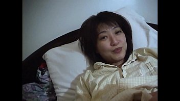 素人三十路熟女が高画質モザなしおまんこ丸出し生ハメ個人撮影