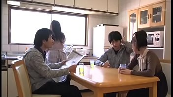 娘の旦那に欲情されて近親相姦中出しされる四十路の熟女お母さん