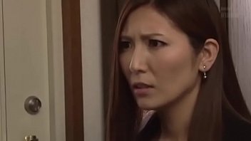 夫の遺影の前で犯されて義弟の性奴隷にされる巨乳美人妻