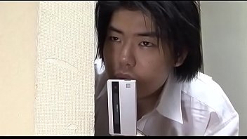 四十路の豊満デブ熟女が男達の生チン咥えて中出しセックスで絡み合う | レディーババ