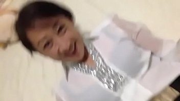 素人美熟女の無修正おまんこに生挿入ハメ撮り生ハメセックス