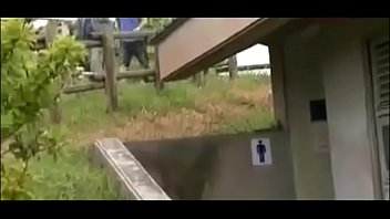 家賃が払えないシングルマザーが大家の性奴隷になるエロ動画