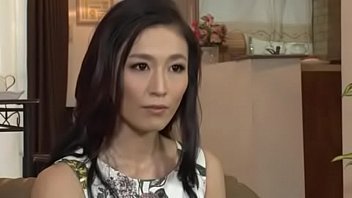 セクシーボディの美熟女に媚薬を注入中出し3Pセックス