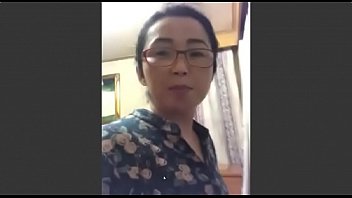 素人四十路熟女がテレフォンセックスする裏ビデオ