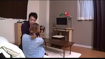 彼女を連れてきた息子にしっとり中出し近親相姦する五十路熟女