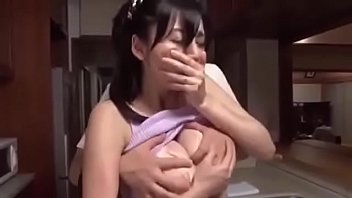 爆乳義母が義息に中出しされる近親相姦