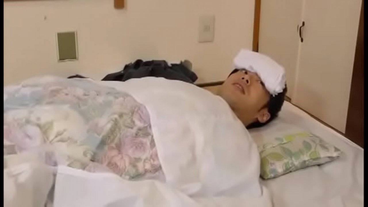 中出し近親相姦で息子と交わる六十路デブ熟女 | レディーババ