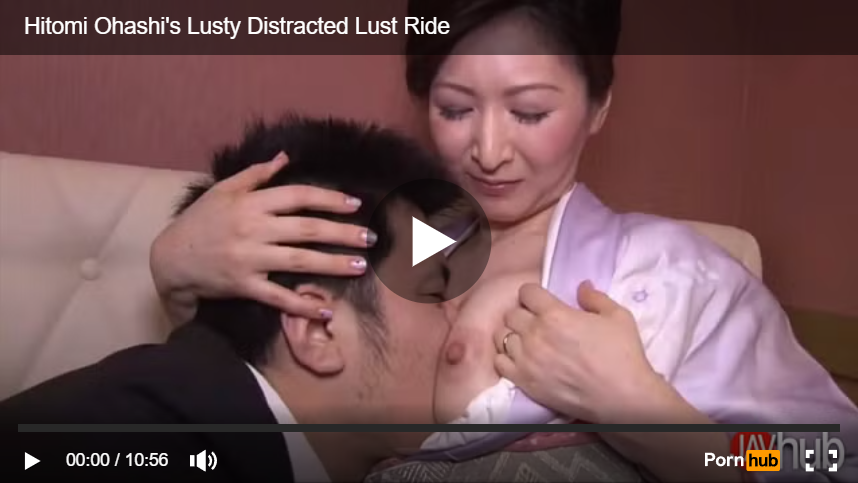 従業員と生ハメする五十路の美熟女ママの無修正動画